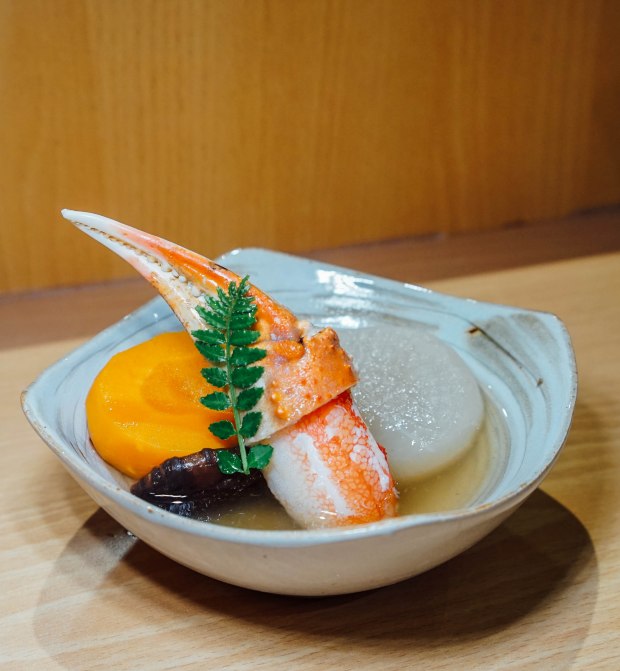 wa-i-sushi-omakase-Snow Crab Claw, Radish, Shiitake Mushroom, Carrot and Radish Soup