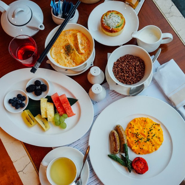 capella-singapore-breakfast-buffet